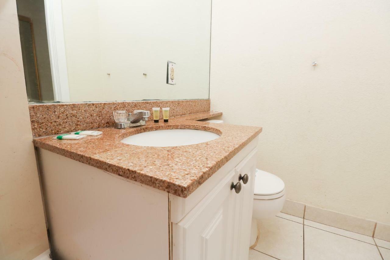670 Partial Ocean View Hollywood Beach Dania Beach Kültér fotó